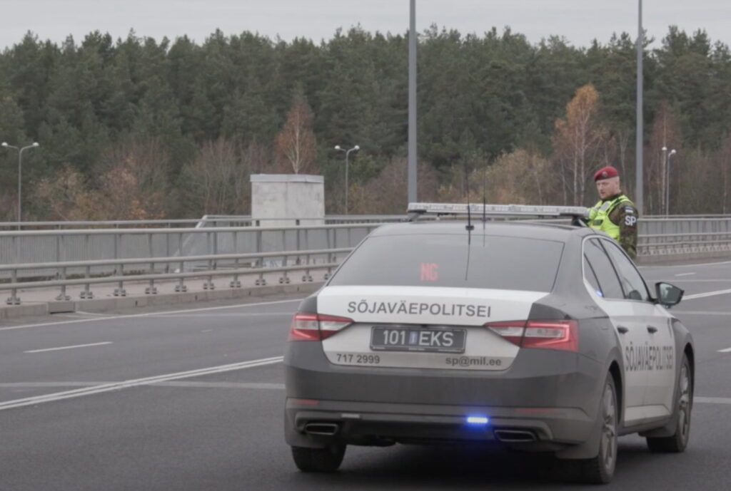 Estonian military police. A screenshot from a Defence Forces video.